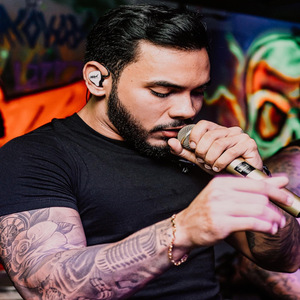 Falta Você / Ela Mexe Comigo / Situação/ Coração Radiante / O Show Tem Que Continuar / Pela Vida Inteira / Derê