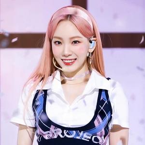 Weekend（翻自 金泰妍）