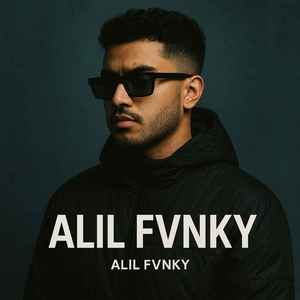 Nongkrong Di Pinggir Jalan