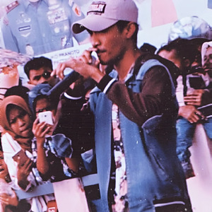 All the Way up (Trapvers)