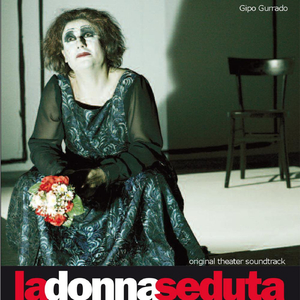 La donna seduta
