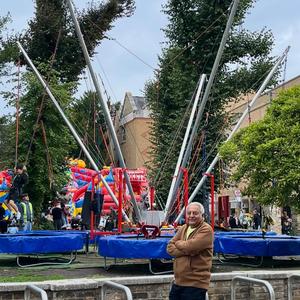 “ एक ख़्वाब की बात करते हैं “