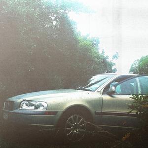 Hit The Road (feat. Mikeyy)