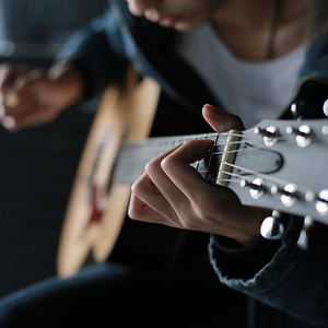 心愿便利贴（吉他弹唱版）（翻自 元若蓝 / 吴忠明）