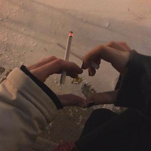 草莓与你都很甜