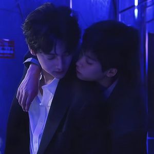 Manipulative Captive(雷朋-启暗星)