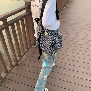 伤心