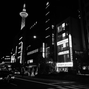 東京は雨が降った