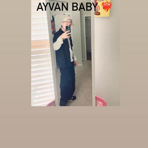 Ella y yo (ayvan oficial)