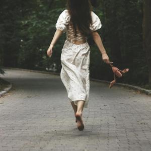 Kaalvoet oor die Drakensberge