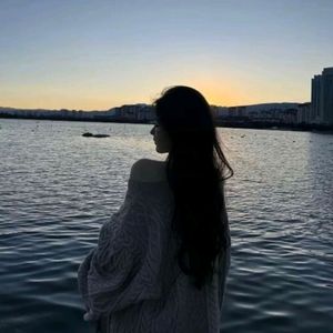 有了爱情和面包