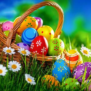 Пасха знов прийшла.