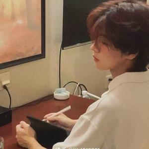 夏夜绚烂的烟火