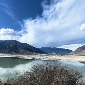 《星轨下的手碟》