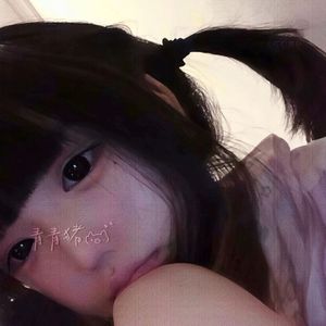 夜、萤火虫和青