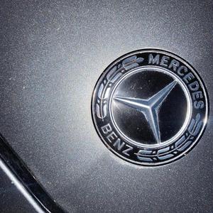 6 speed (feat. J2soslimey & La wokhardt)