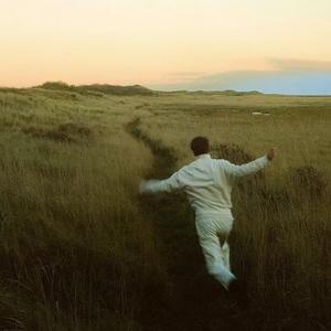 Chasing in the Twilight（在暮色中追寻）