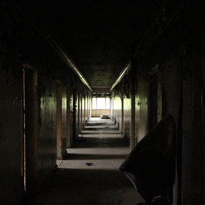 GREEN LIGHT RED LIGHT