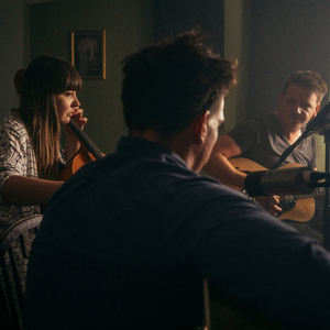 Lucky Ones (Acoustic)