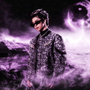 楼下（downstairs）