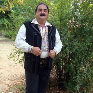 Doi ortaci la vanatoare