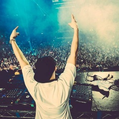 我没有车没有房