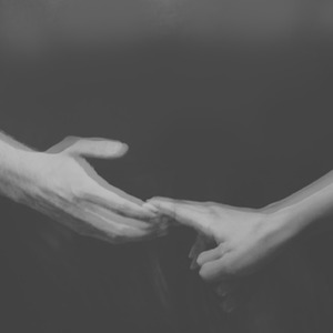 Под аккорды гитары