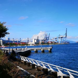 想和你去海边看日出