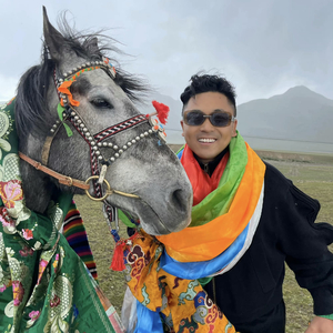 阿布霍的姑娘 .wav