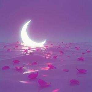 月亮的脸偷偷在改变