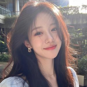 《雨中的黑白键》 (1)