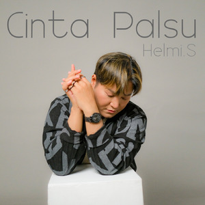Cinta Palsu