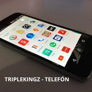 Telefón