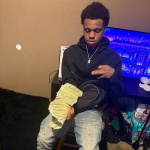 Wassname(FreeDsleaze) (feat. KhaiPeezy)