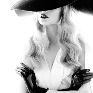 Мадам (feat. Nikola)