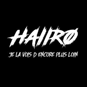 Je la vois d'encore plus loin