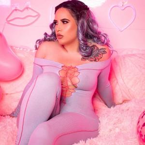 No Different (feat. Domalaimo)