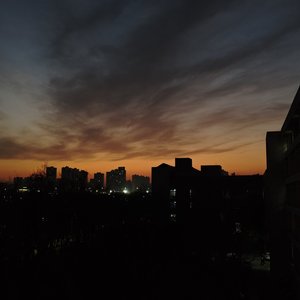 黄昏路上的憧憬