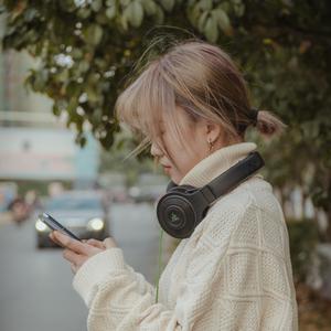 给不了你未来（翻自 张家旺）