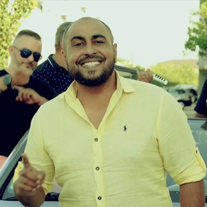 Vrei sandale, vrei papuci...