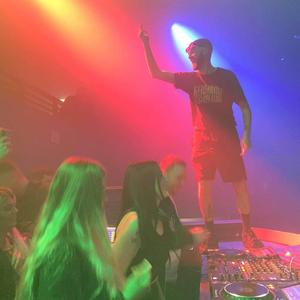 Sun & The Milkyway (TurboMIX)