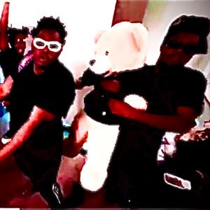 Oak creek (feat. Ayoolii & Alpha P)