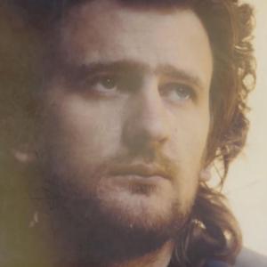 Tuul eukalüptuse puus