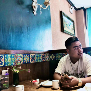 yurak suz . awzar（翻自 awzar.abdusalam）