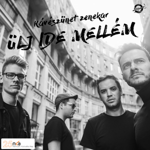 Apámmal utazunk a vonaton