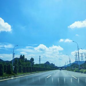 再见不再见_二班的同学