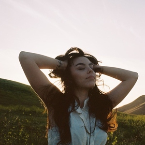 Stick Around (feat. Chris Keys)