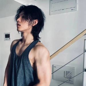 多想在平庸的生活里拥抱你(cover 隔壁老樊）