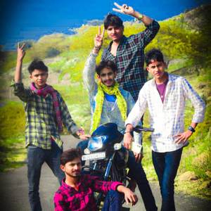 तु दिल क जचगी न म्हार तिरछी आखँ चलाव छोरी