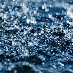 Window Rains in Waves